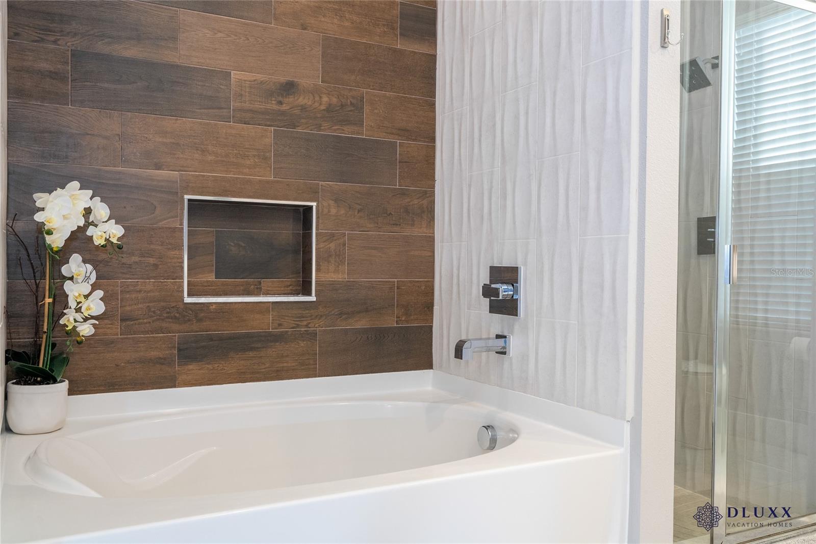 2633 SUNRISE SHORES DR, KISSIMMEE, FL, 34747