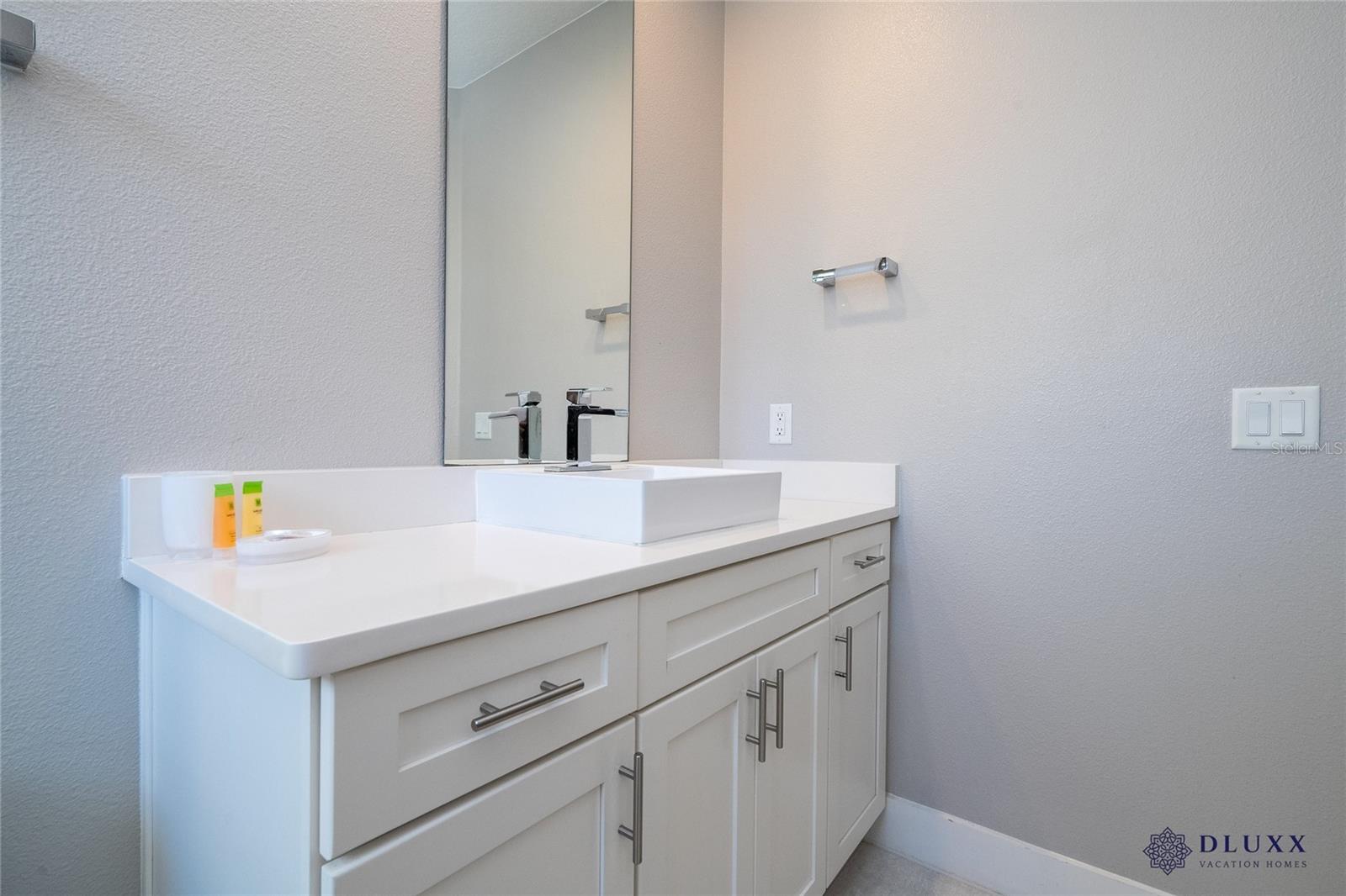 2633 SUNRISE SHORES DR, KISSIMMEE, FL, 34747