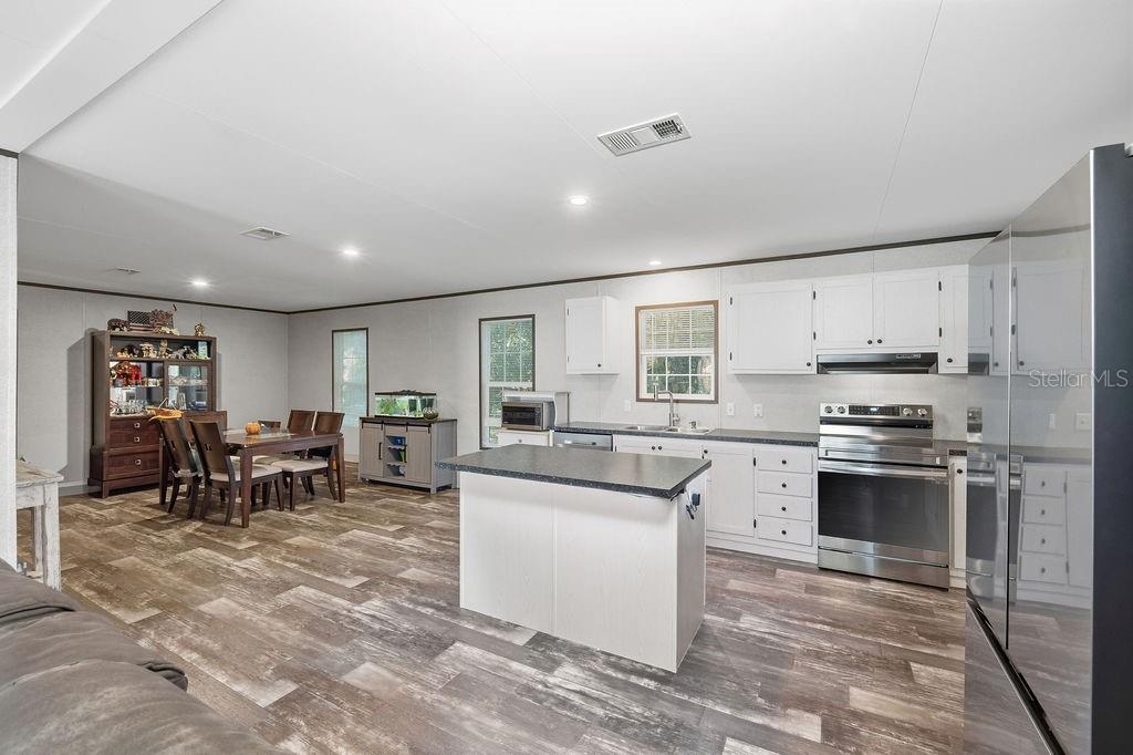 5819 SUNSHINE PARK DR, NEW PORT RICHEY, FL, 34652