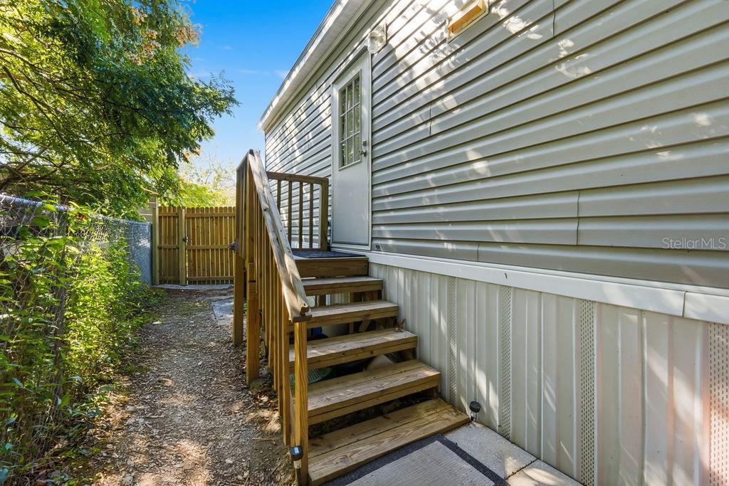 5819 SUNSHINE PARK DR, NEW PORT RICHEY, FL, 34652