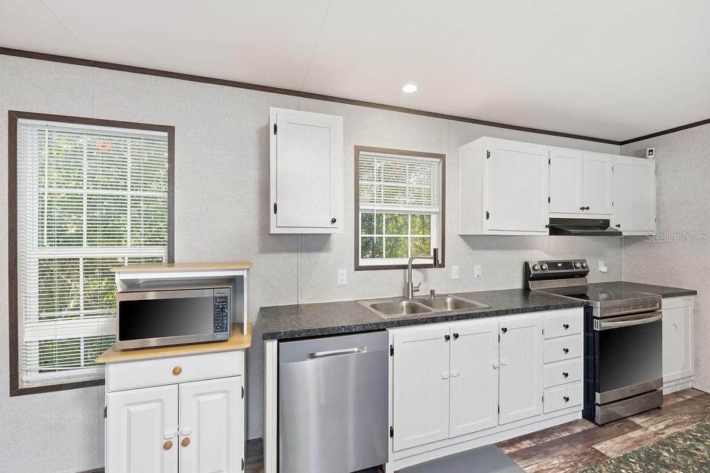 5819 SUNSHINE PARK DR, NEW PORT RICHEY, FL, 34652