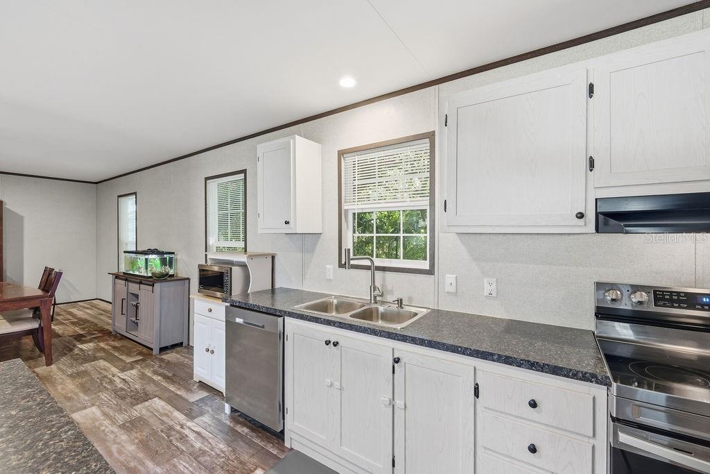 5819 SUNSHINE PARK DR, NEW PORT RICHEY, FL, 34652