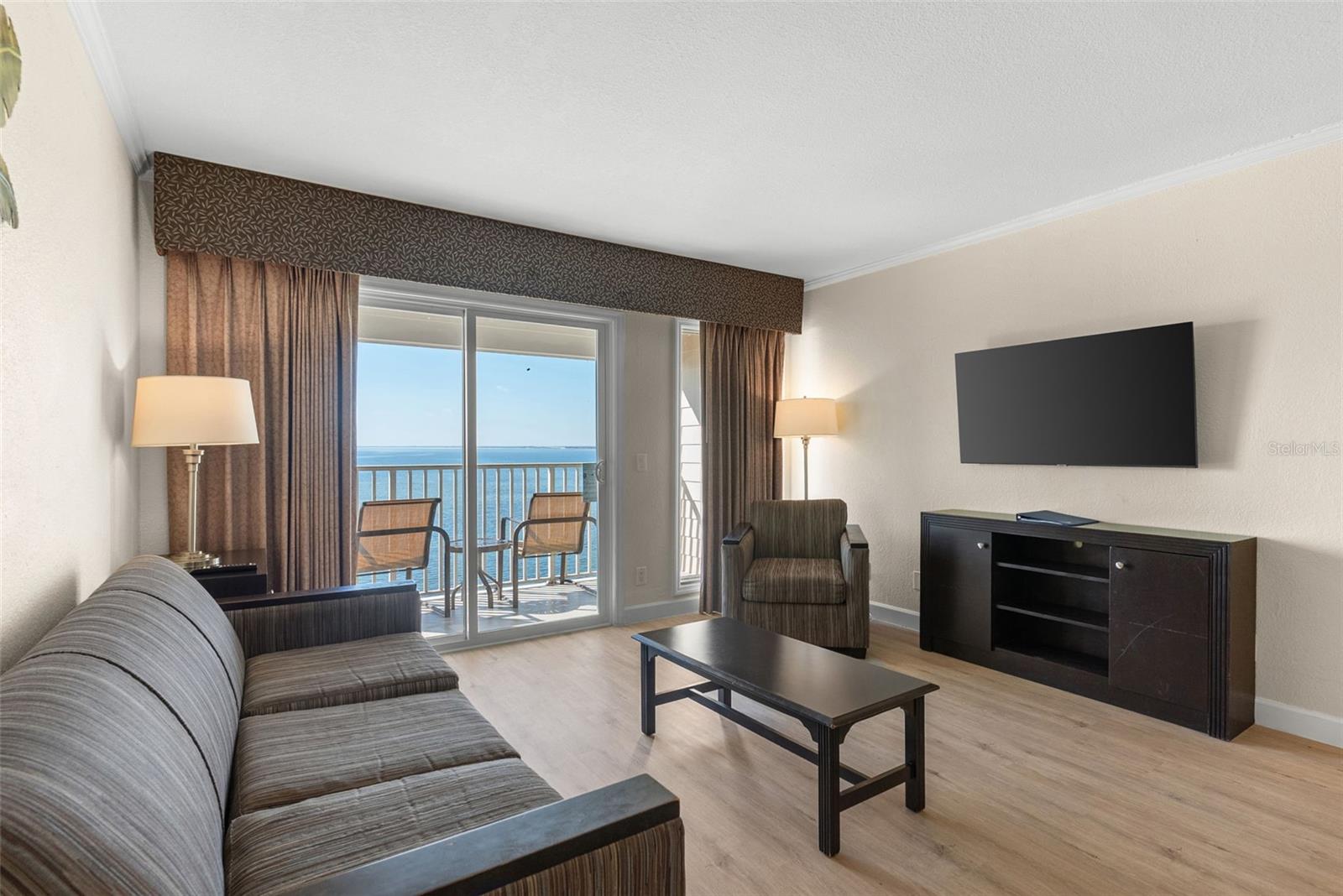 2506 N ROCKY POINT DR #467, TAMPA, FL, 33607