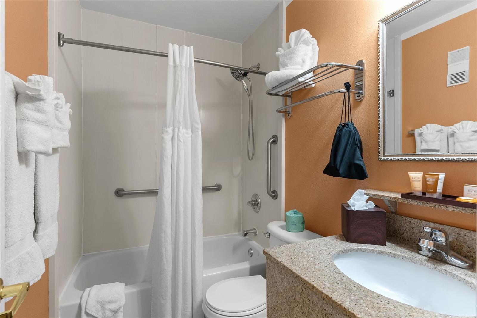 2506 N ROCKY POINT DR #467, TAMPA, FL, 33607