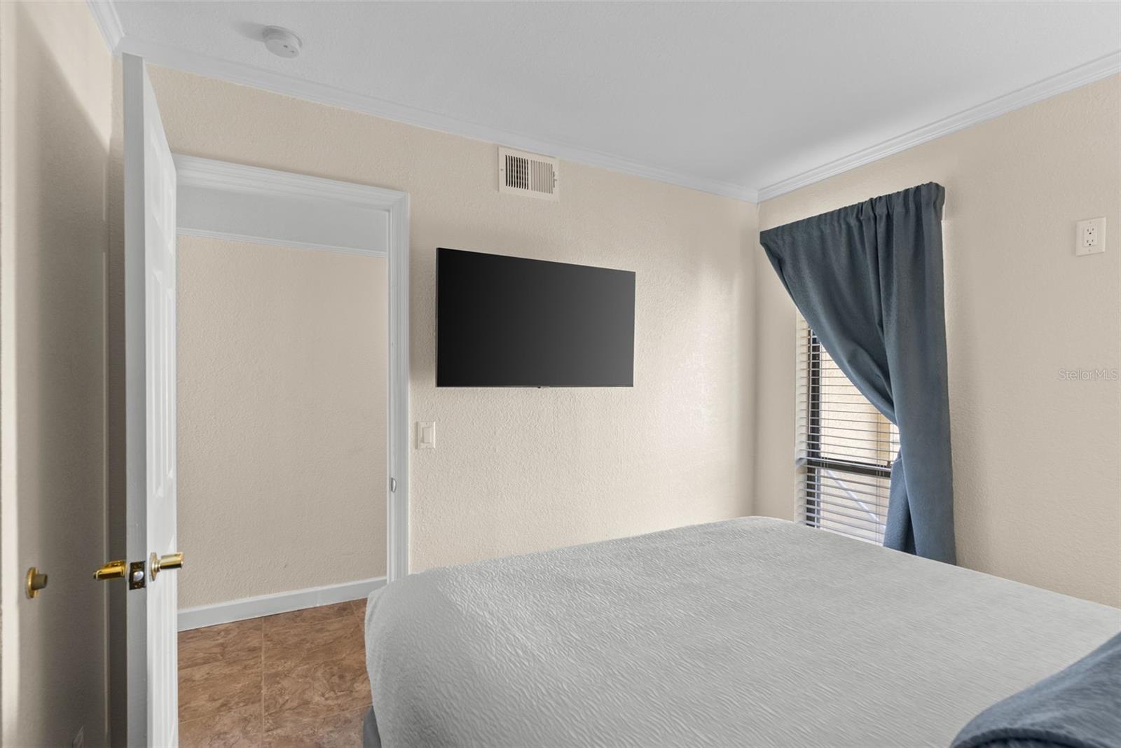 2506 N ROCKY POINT DR #467, TAMPA, FL, 33607