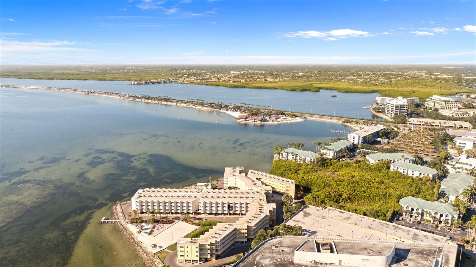 2506 N ROCKY POINT DR #467, TAMPA, FL, 33607