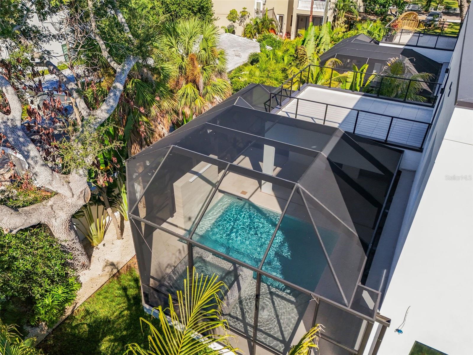 1683 SIESTA DR, SARASOTA, FL, 34239