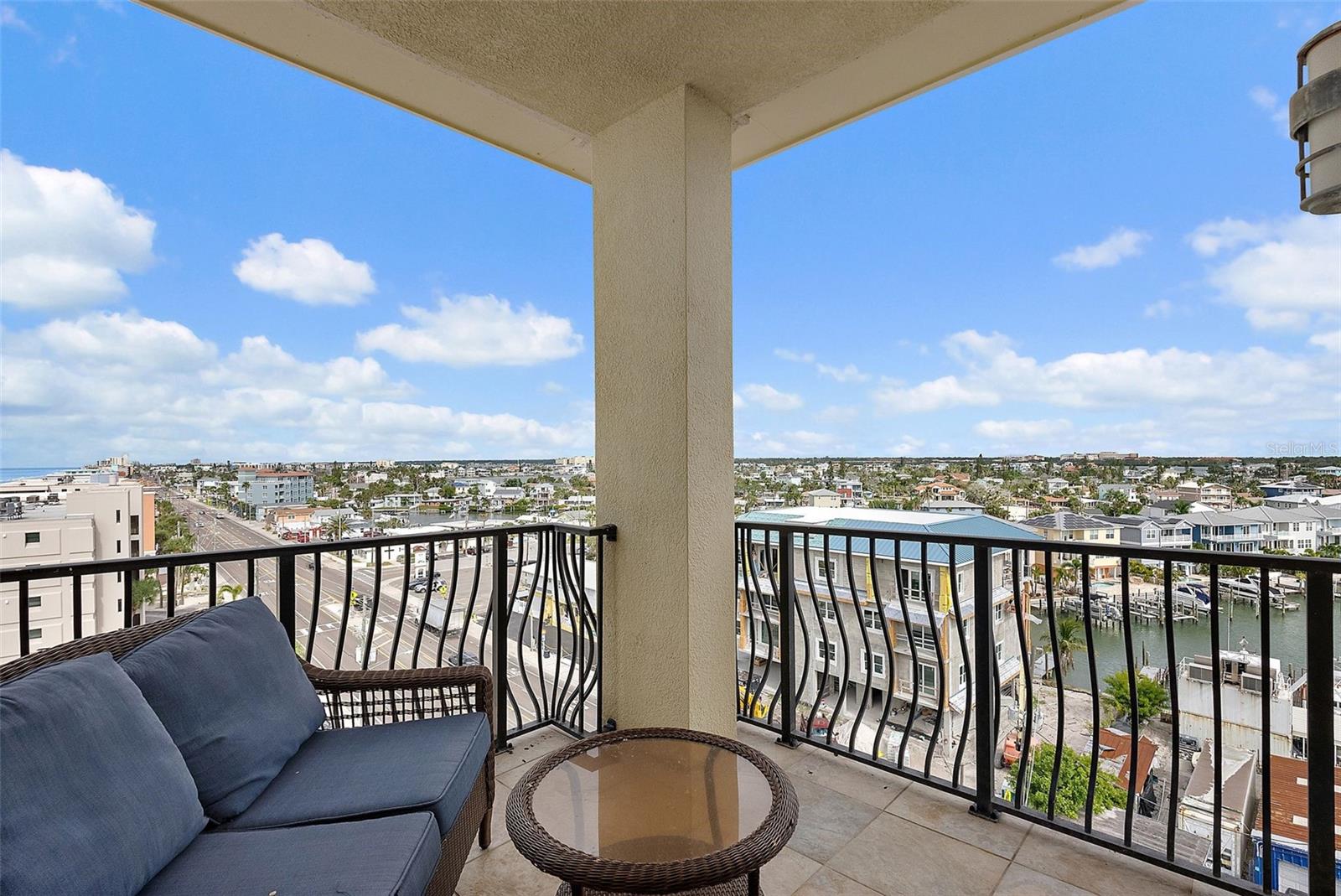 TB8444065 Property Photo