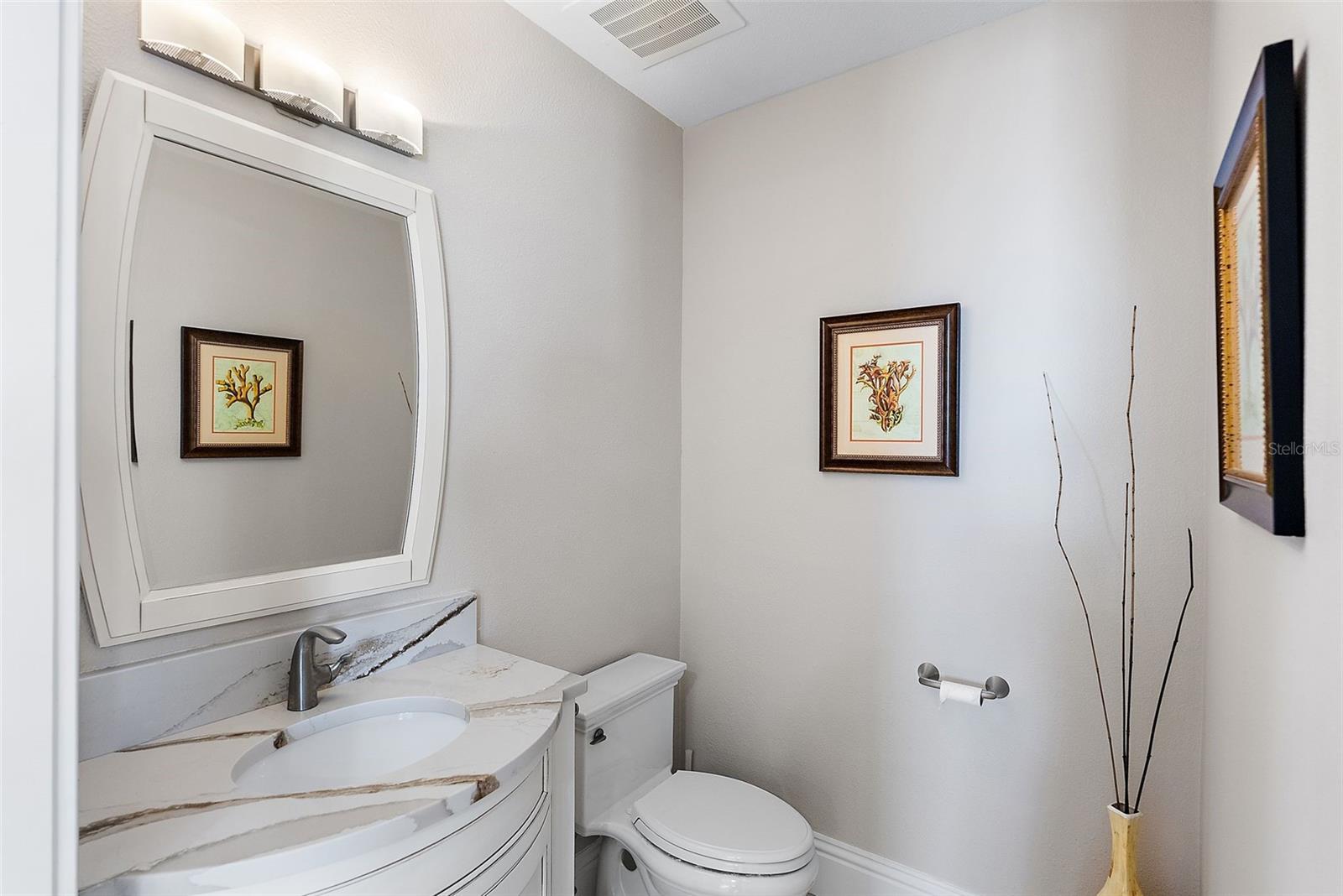 TB8444065 Property Photo