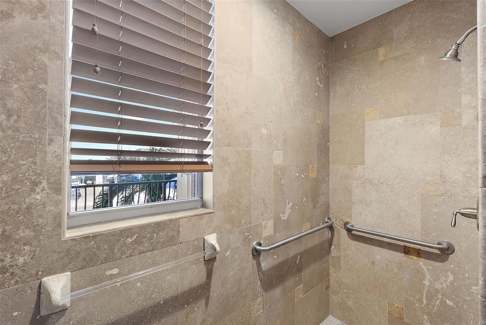 TB8444065 Property Photo