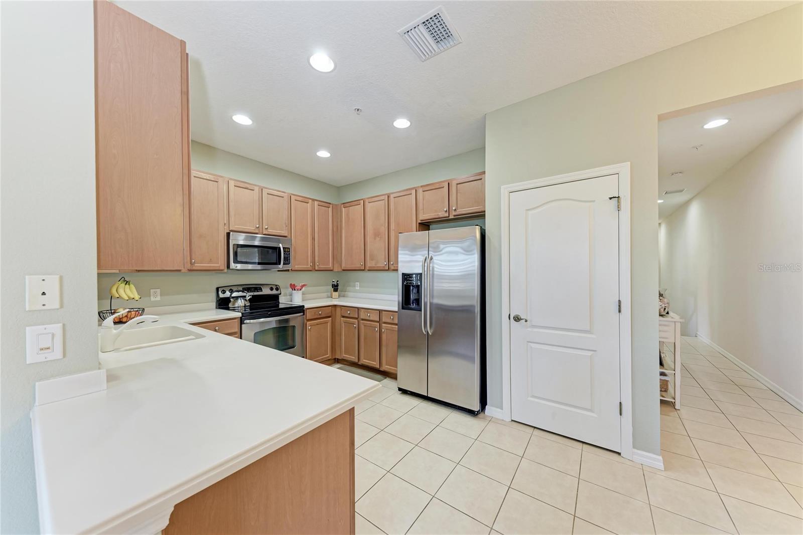 4050 OVERTURE CIR #467, BRADENTON, FL, 34209