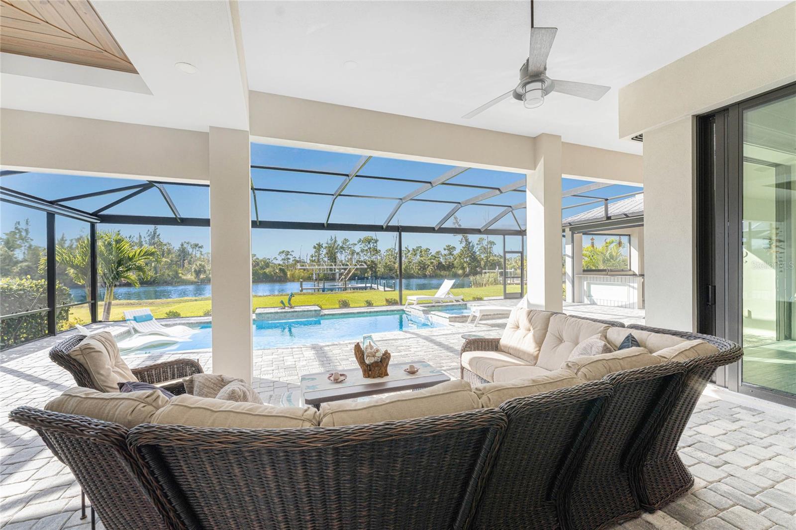 16668 LIGGETT CIR, PORT CHARLOTTE, FL, 33981