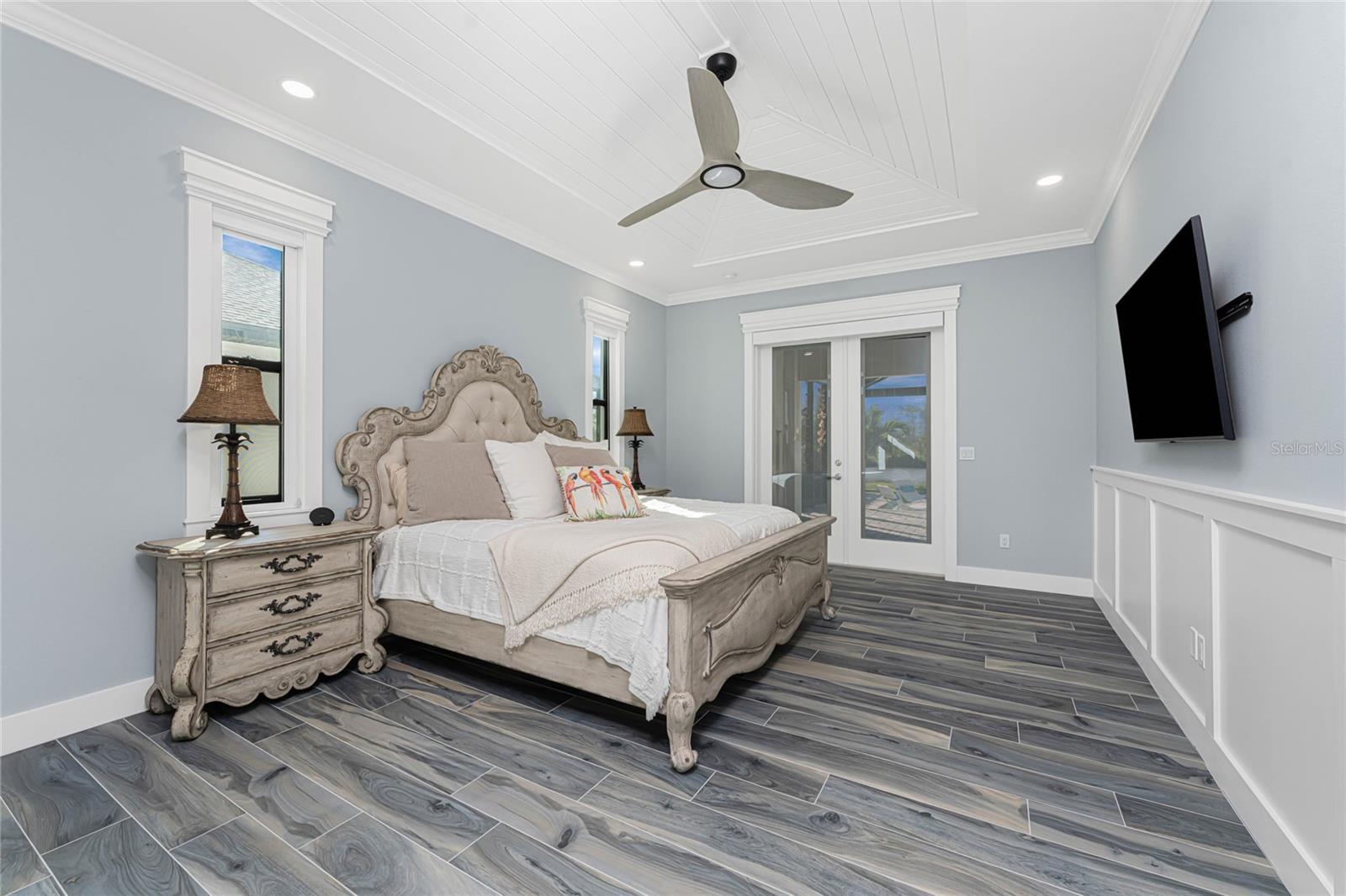 16668 LIGGETT CIR, PORT CHARLOTTE, FL, 33981