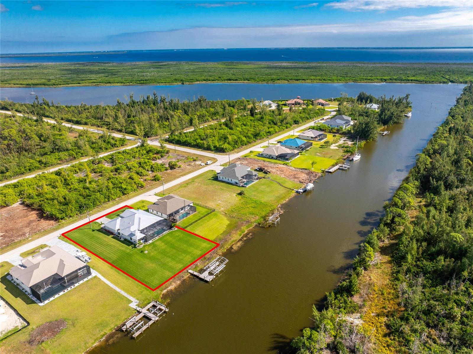 16668 LIGGETT CIR, PORT CHARLOTTE, FL, 33981