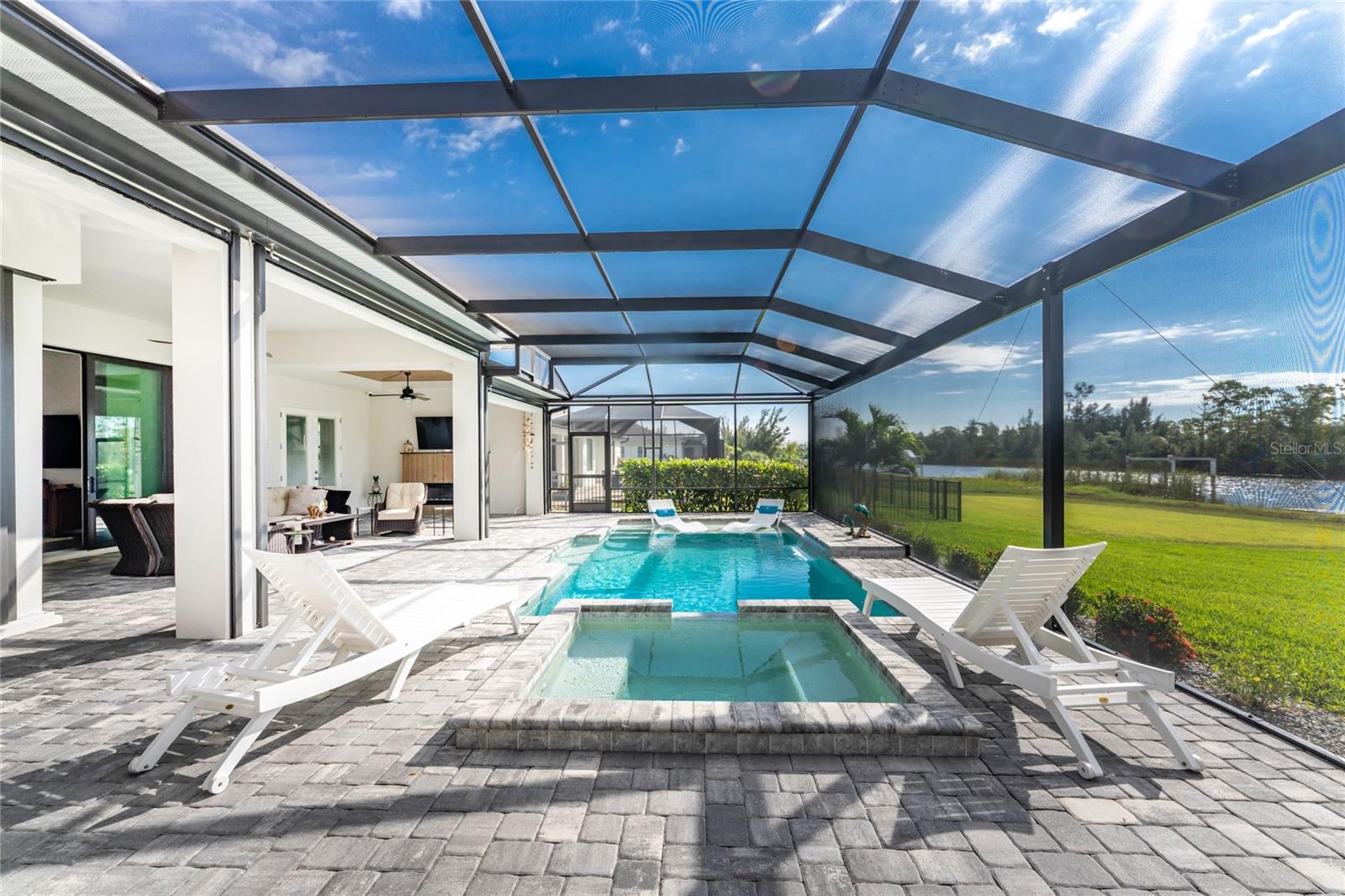 16668 LIGGETT CIR, PORT CHARLOTTE, FL, 33981