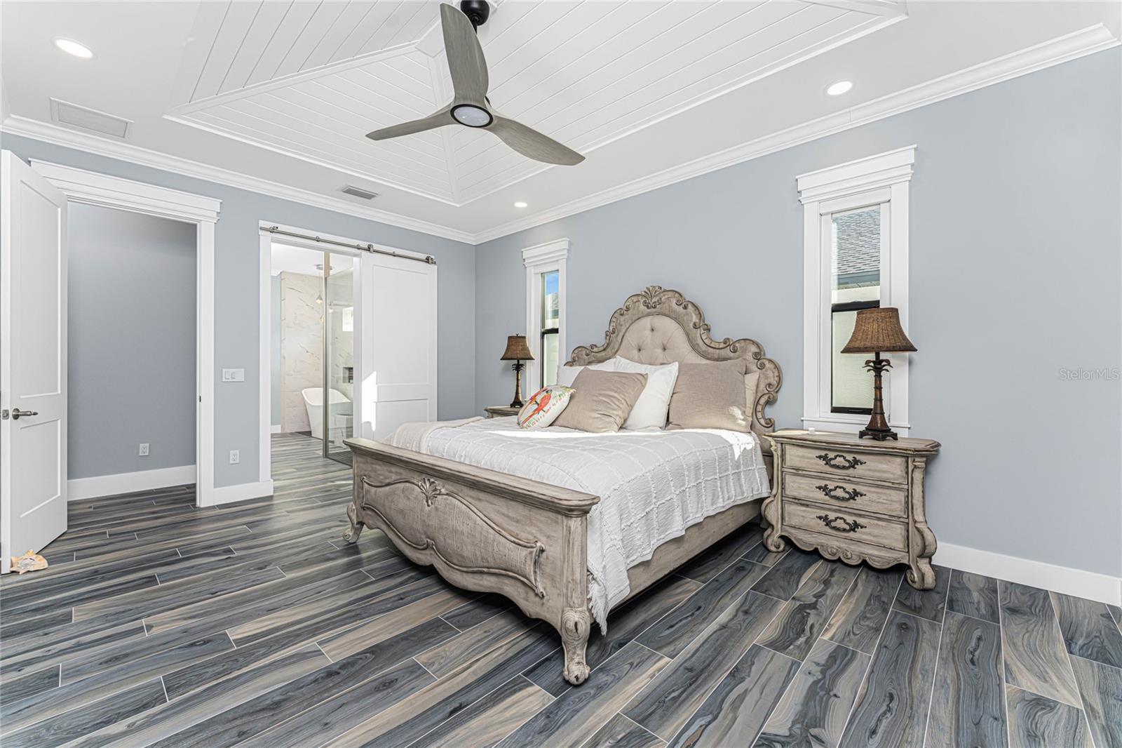 16668 LIGGETT CIR, PORT CHARLOTTE, FL, 33981