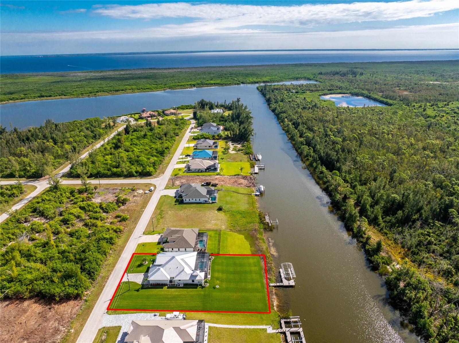 16668 LIGGETT CIR, PORT CHARLOTTE, FL, 33981