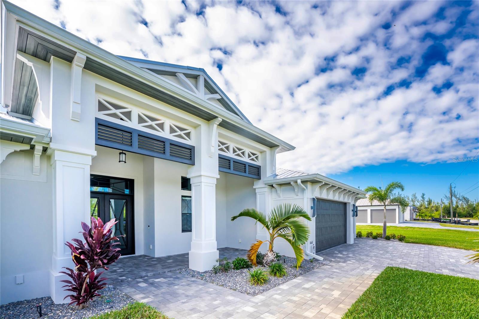 16668 LIGGETT CIR, PORT CHARLOTTE, FL, 33981