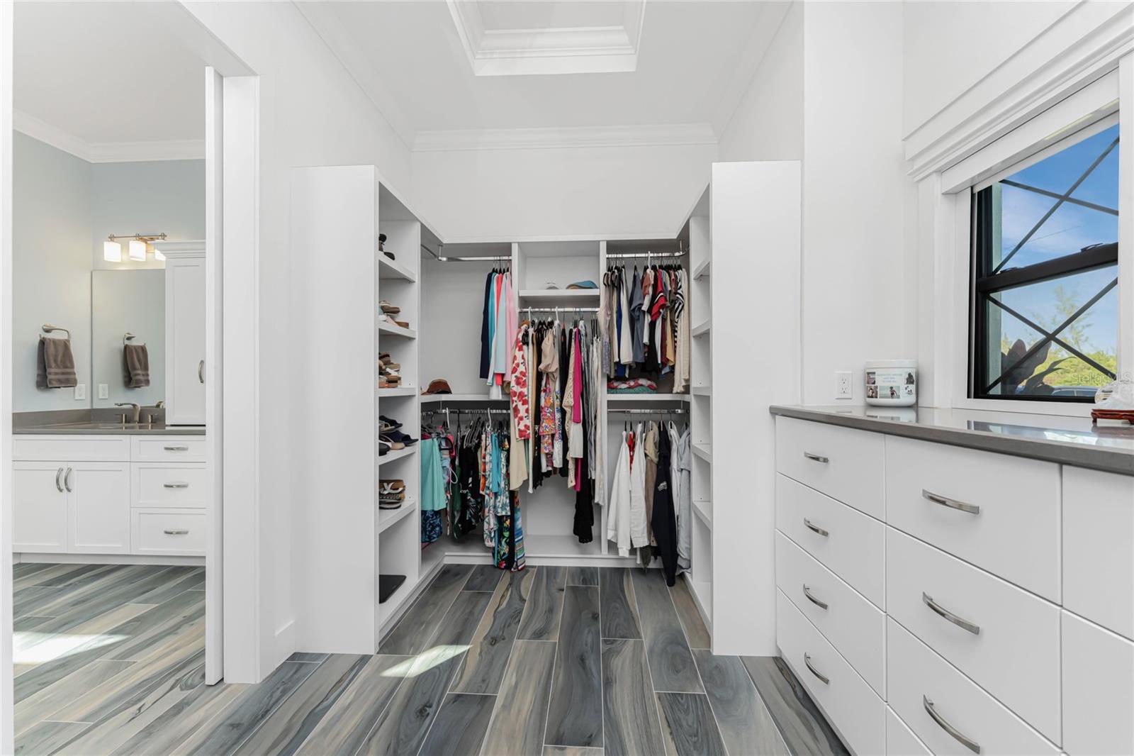 16668 LIGGETT CIR, PORT CHARLOTTE, FL, 33981