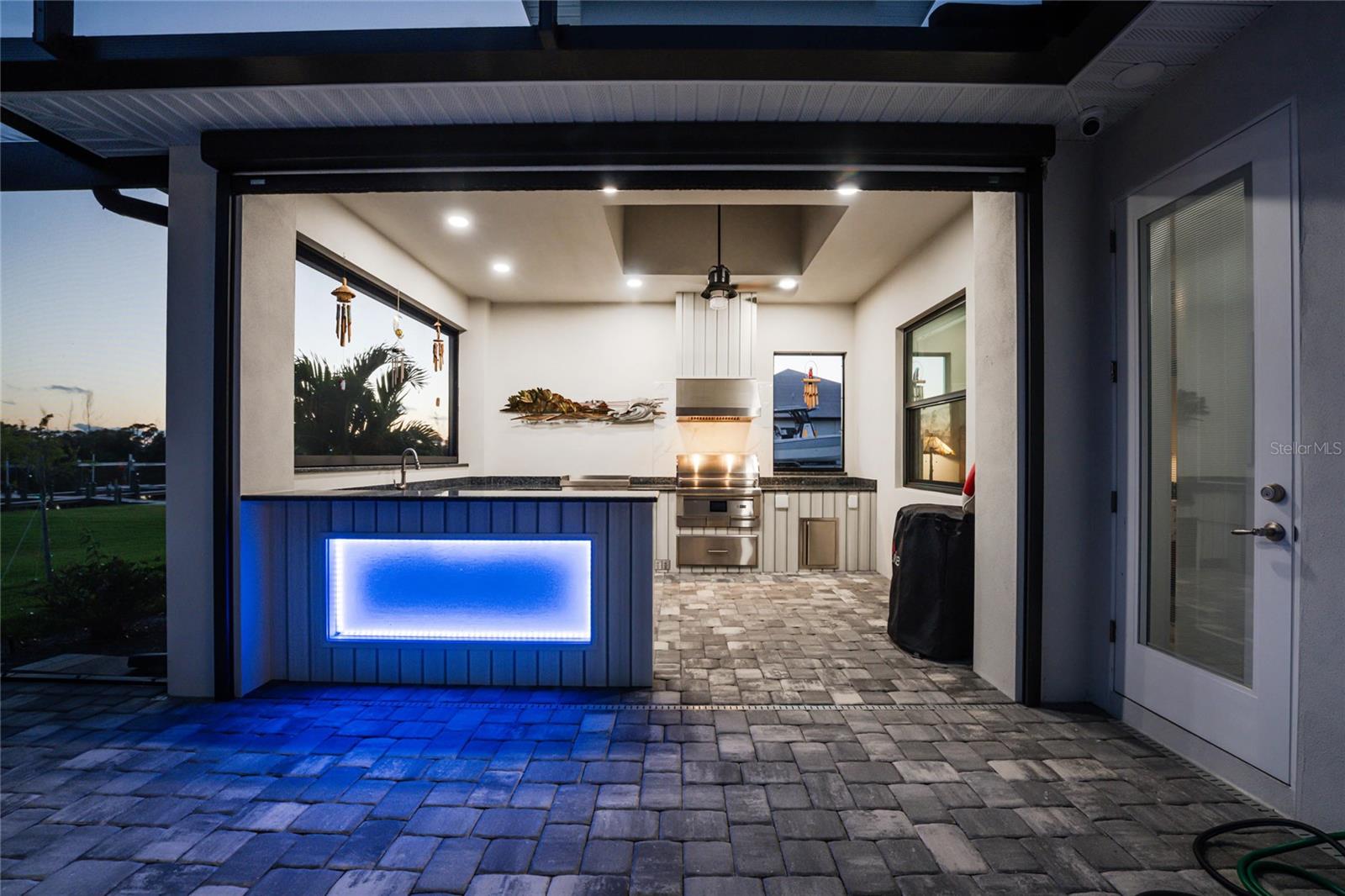 16668 LIGGETT CIR, PORT CHARLOTTE, FL, 33981