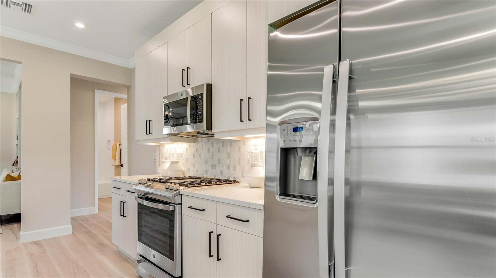 1352 SAVOY LN, DELAND, FL, 32724