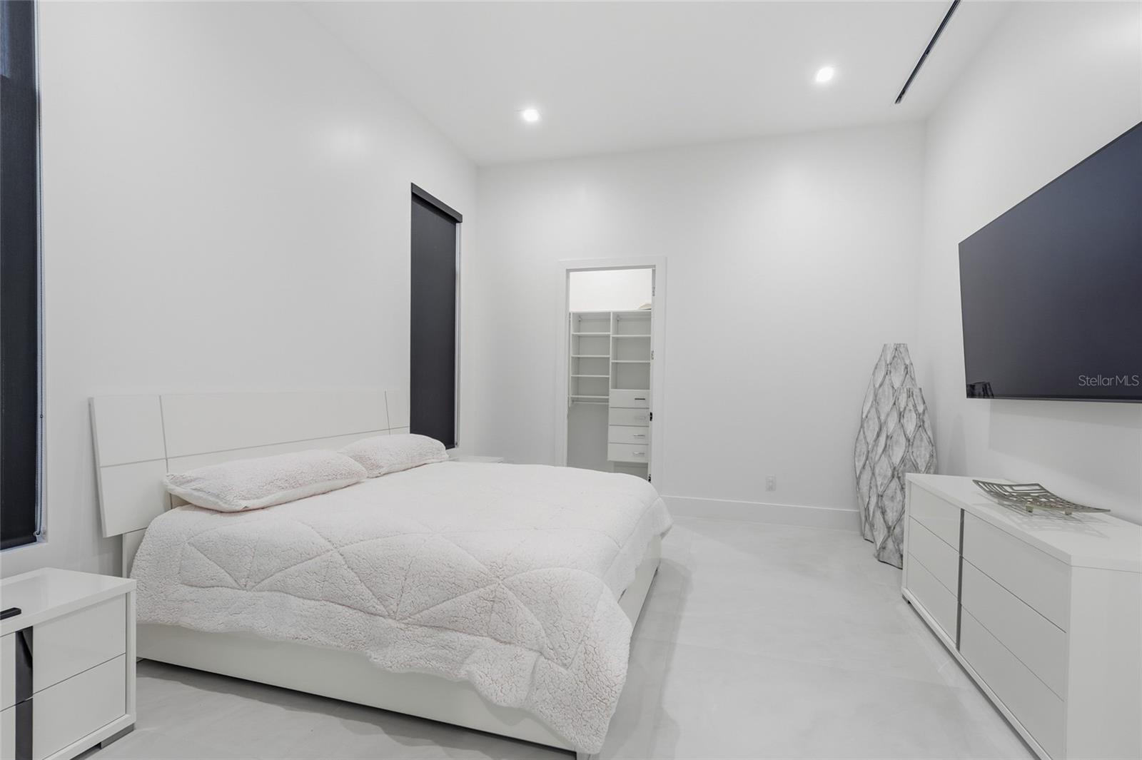 3845 S STILLWOOD LN, LAKE MARY, FL, 32746