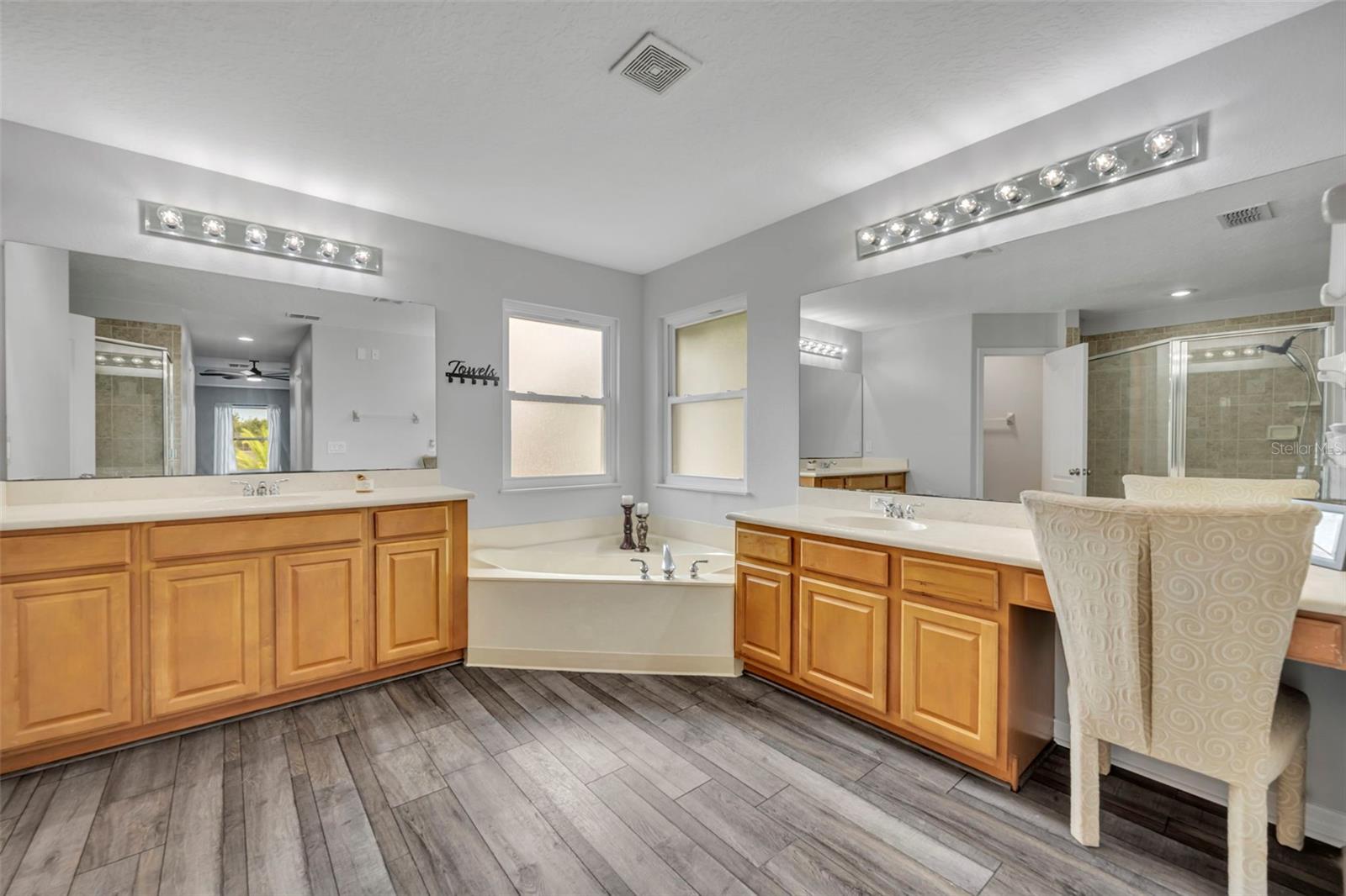 10007 IANS RIDGE RD, ORLANDO, FL, 32832