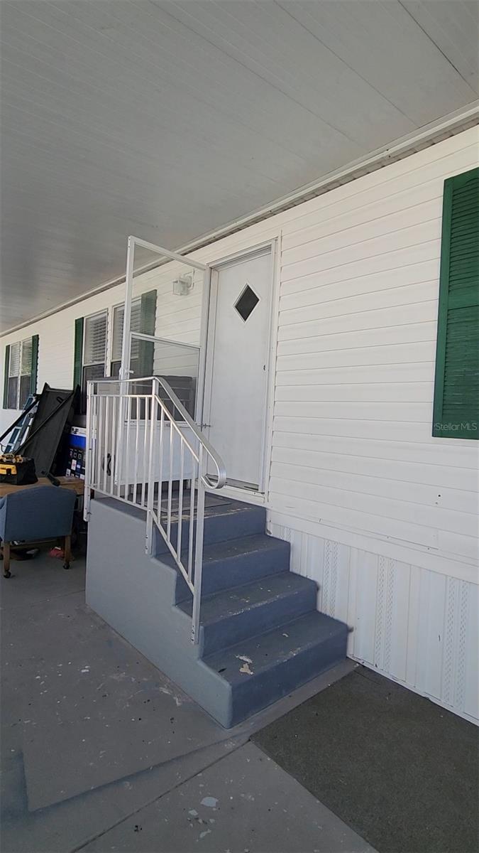 9800 OAKS ST, TAMPA, FL, 33635