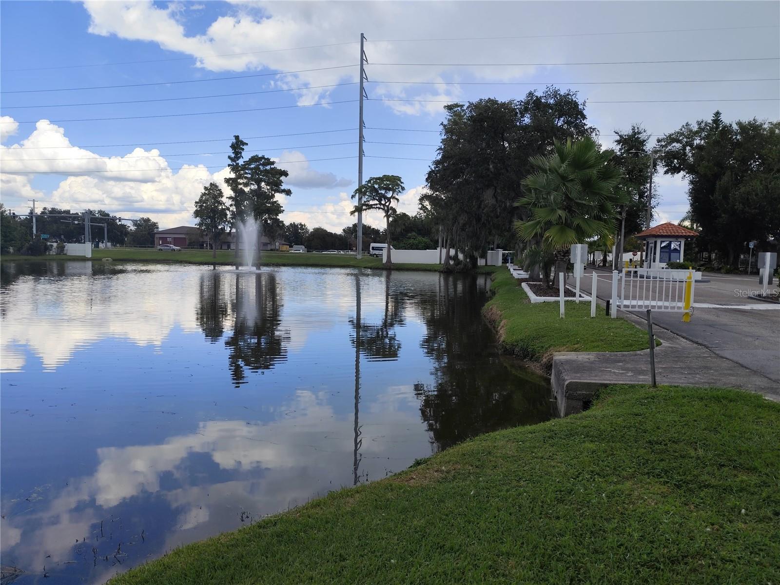 9800 OAKS ST, TAMPA, FL, 33635