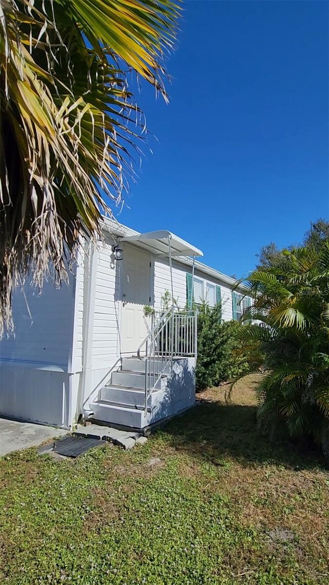 9800 OAKS ST, TAMPA, FL, 33635