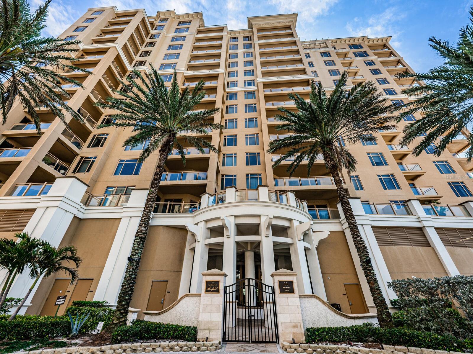 11 BAYMONT ST #403, CLEARWATER BEACH, FL, 33767