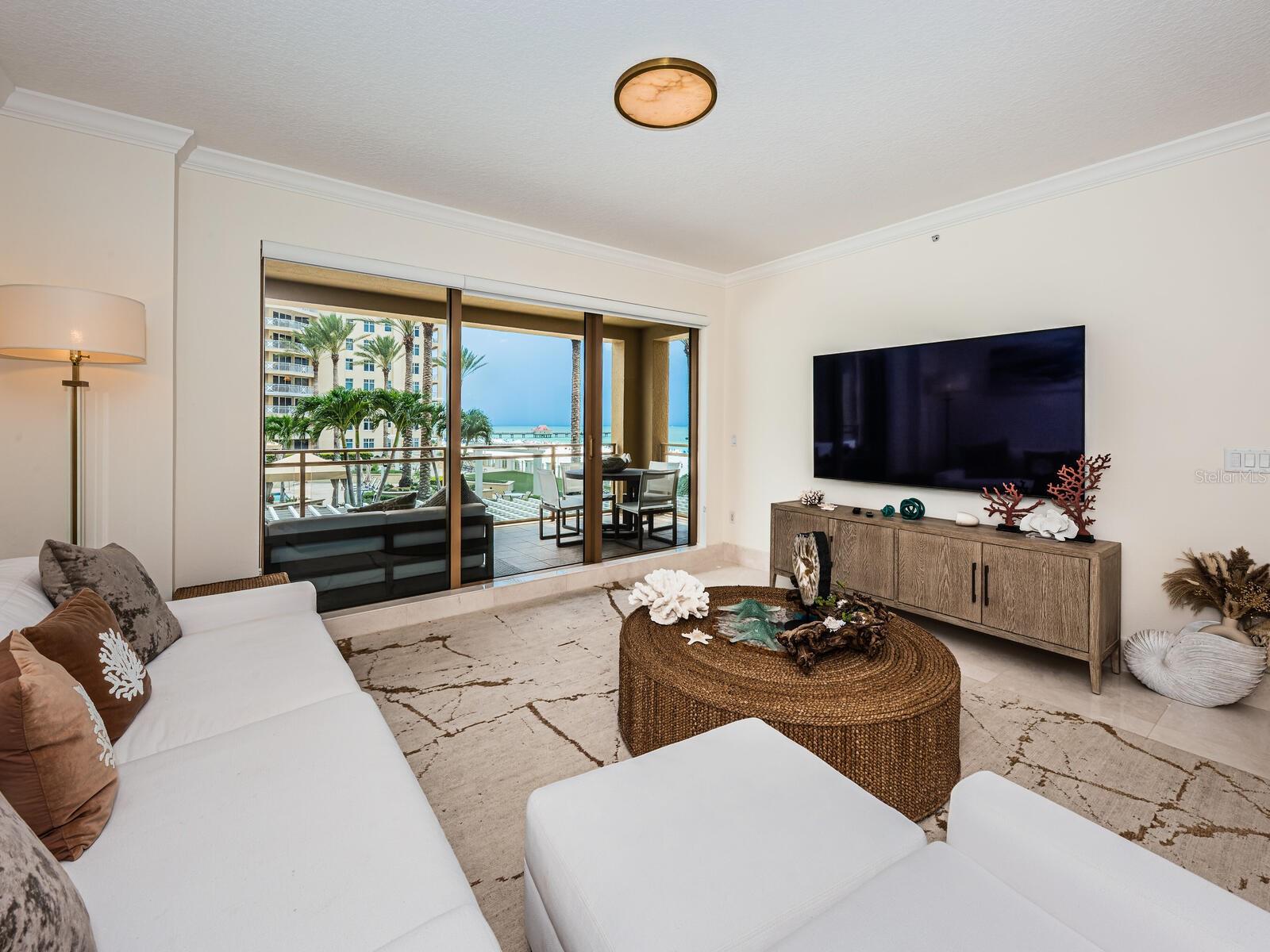 11 BAYMONT ST #403, CLEARWATER BEACH, FL, 33767