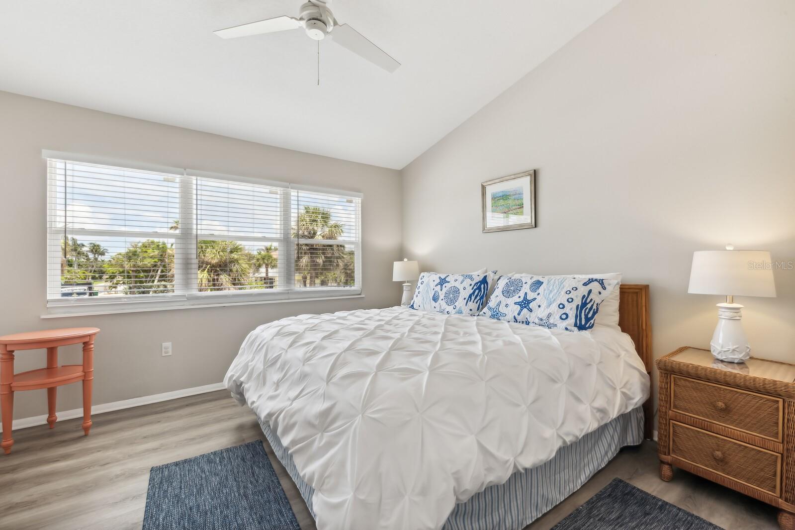 D6144562 Property Photo