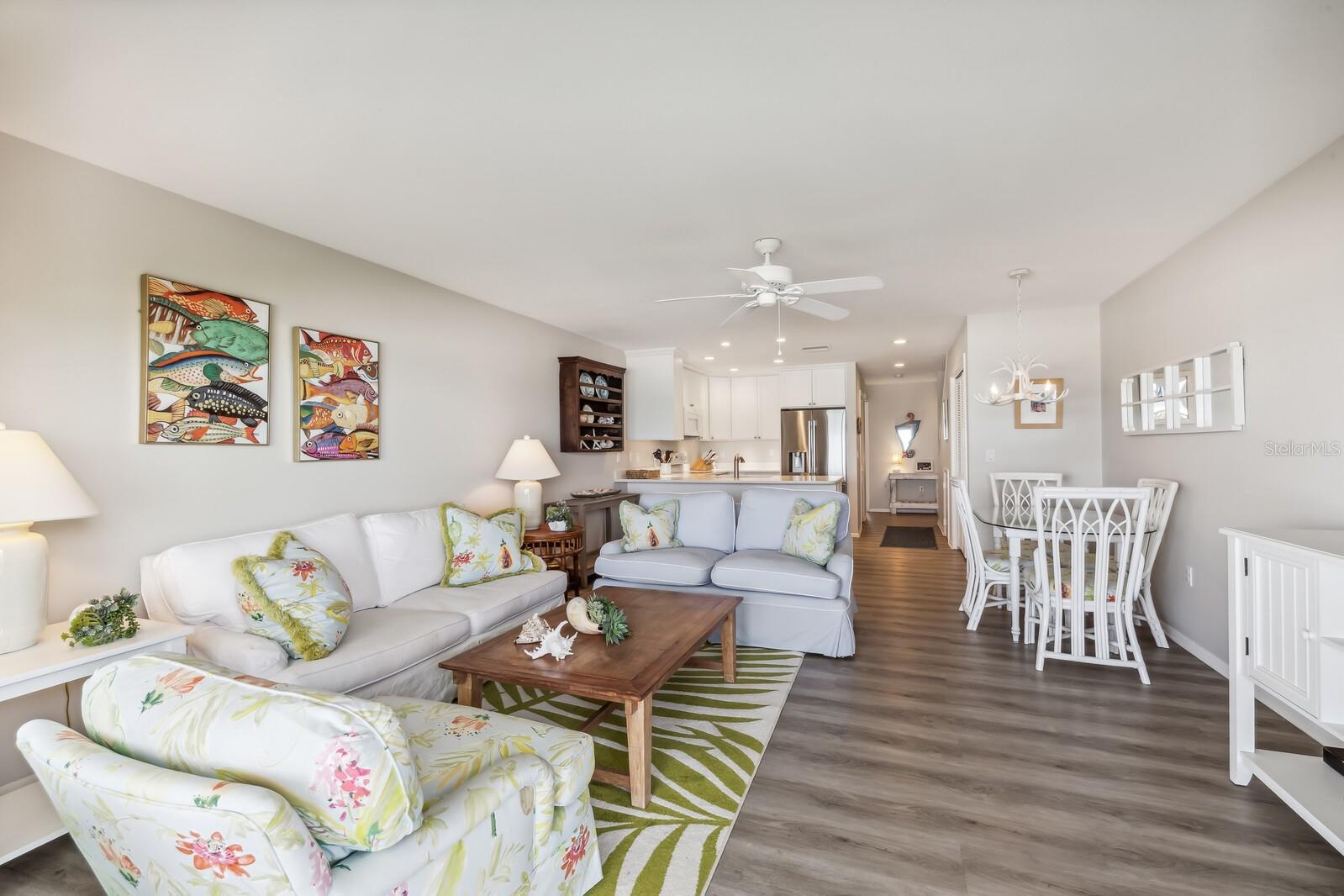 D6144562 Property Photo