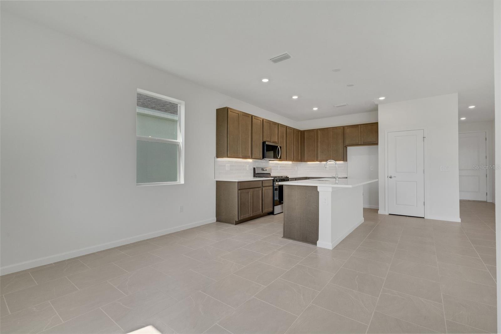 5477 NW CAMBERLY CT, PORT ST LUCIE, FL, 34987