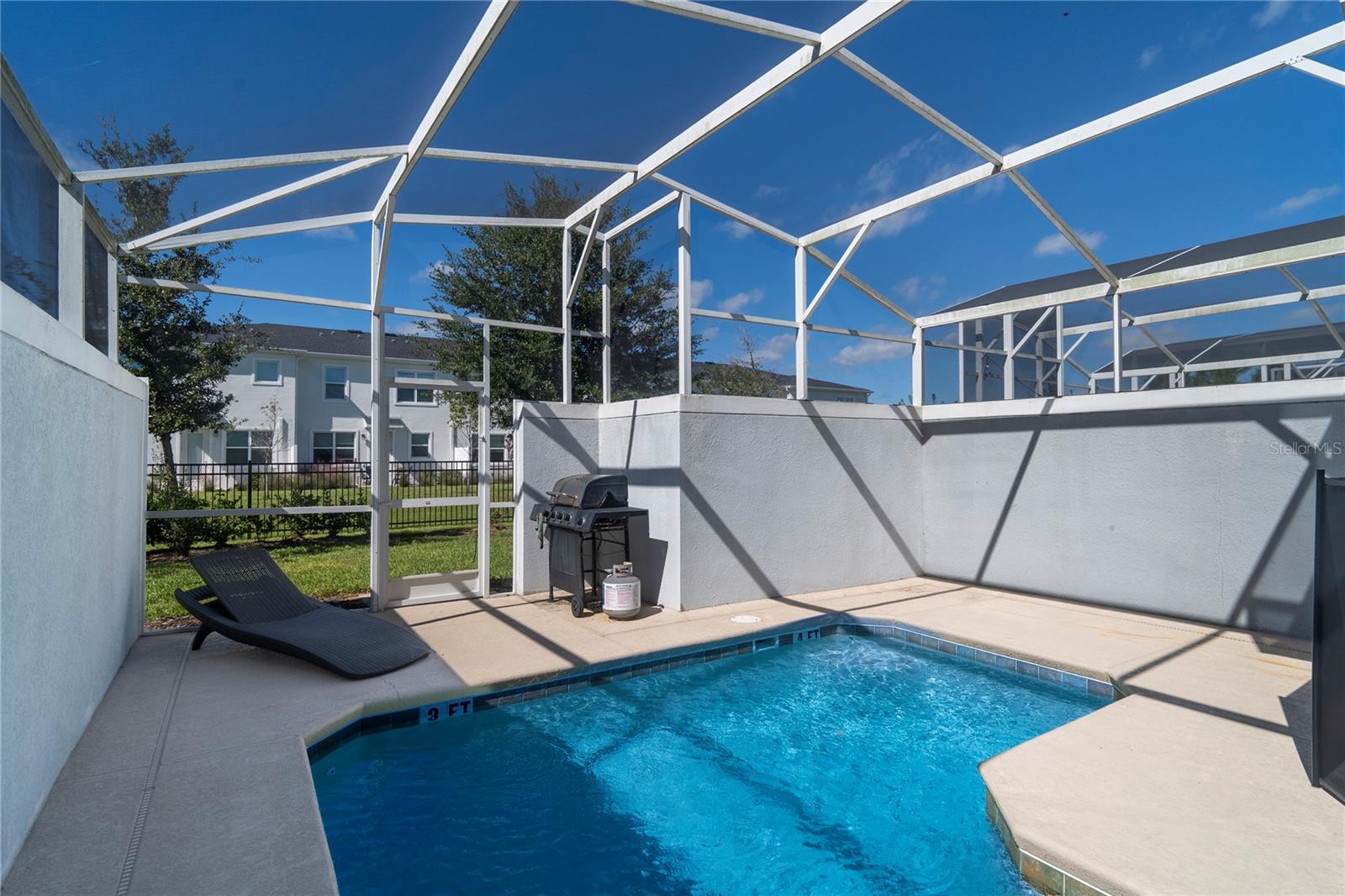 230 OCEAN COURSE AVE, DAVENPORT, FL, 33896