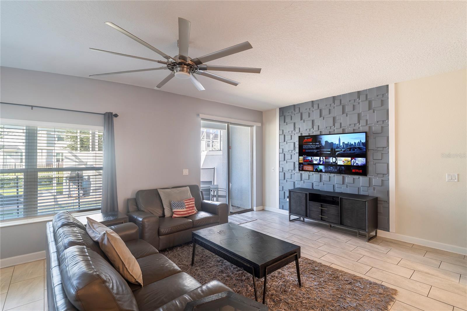 230 OCEAN COURSE AVE, DAVENPORT, FL, 33896