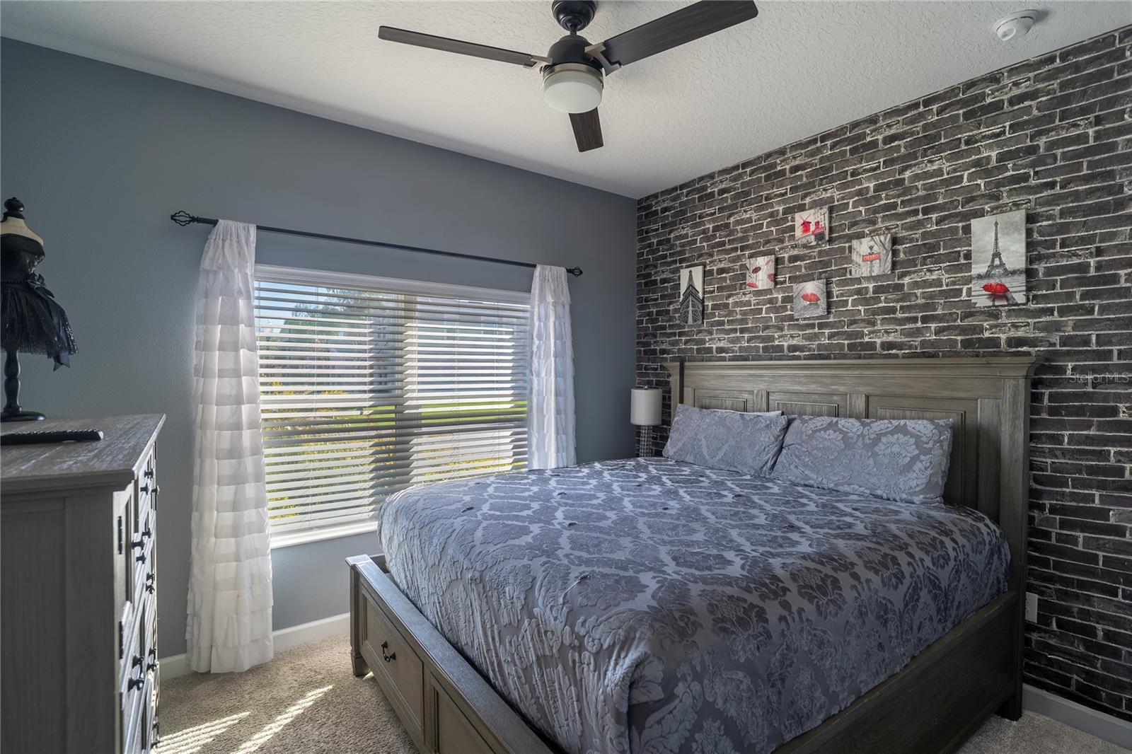 230 OCEAN COURSE AVE, DAVENPORT, FL, 33896