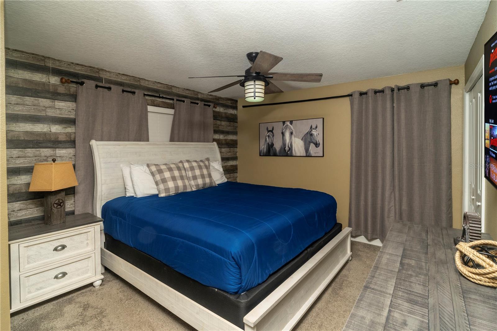 230 OCEAN COURSE AVE, DAVENPORT, FL, 33896