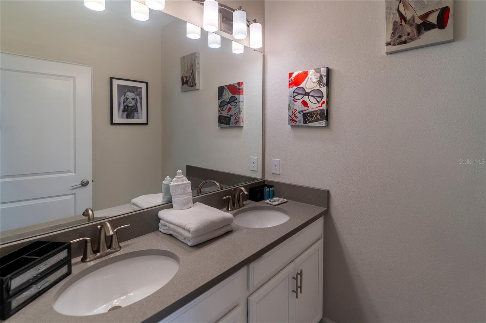 230 OCEAN COURSE AVE, DAVENPORT, FL, 33896