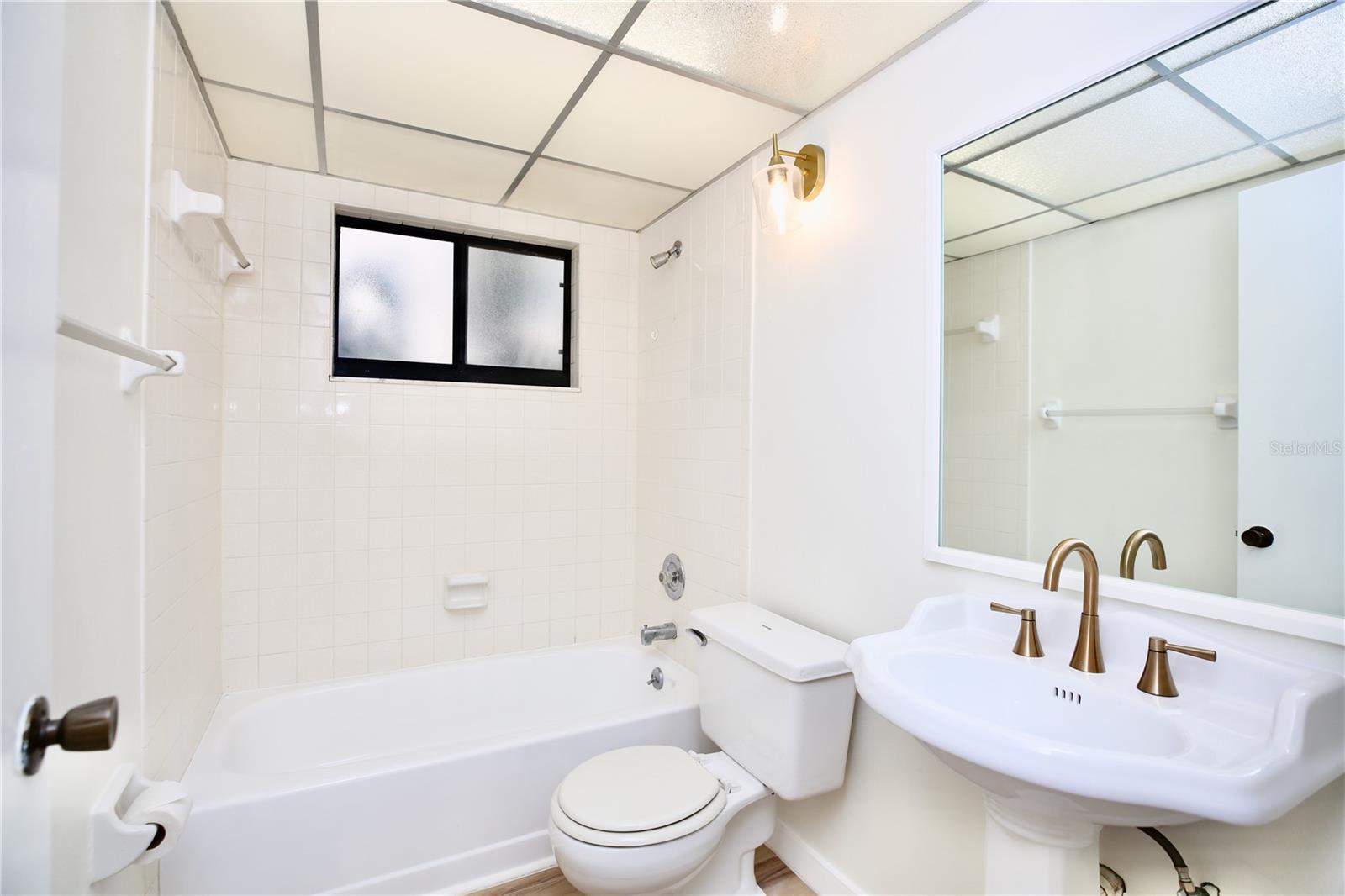 11702 RAINTREE VILLAGE BLVD #B, TEMPLE TERRACE, FL, 33617