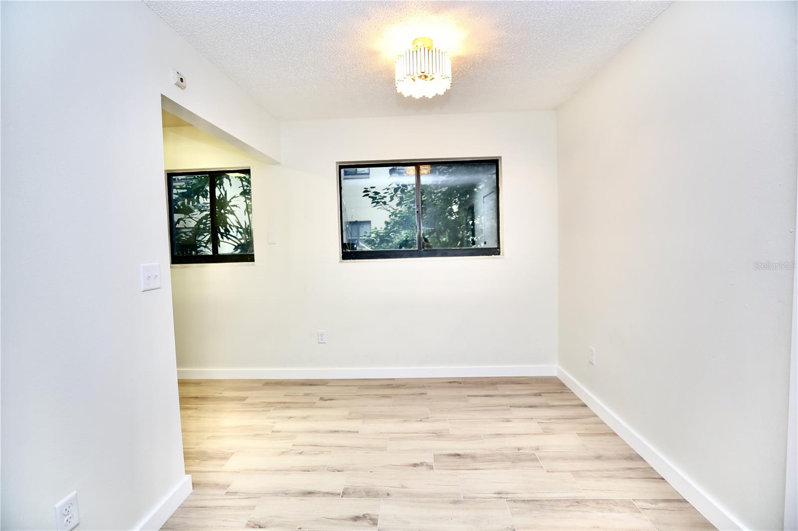 11702 RAINTREE VILLAGE BLVD #B, TEMPLE TERRACE, FL, 33617