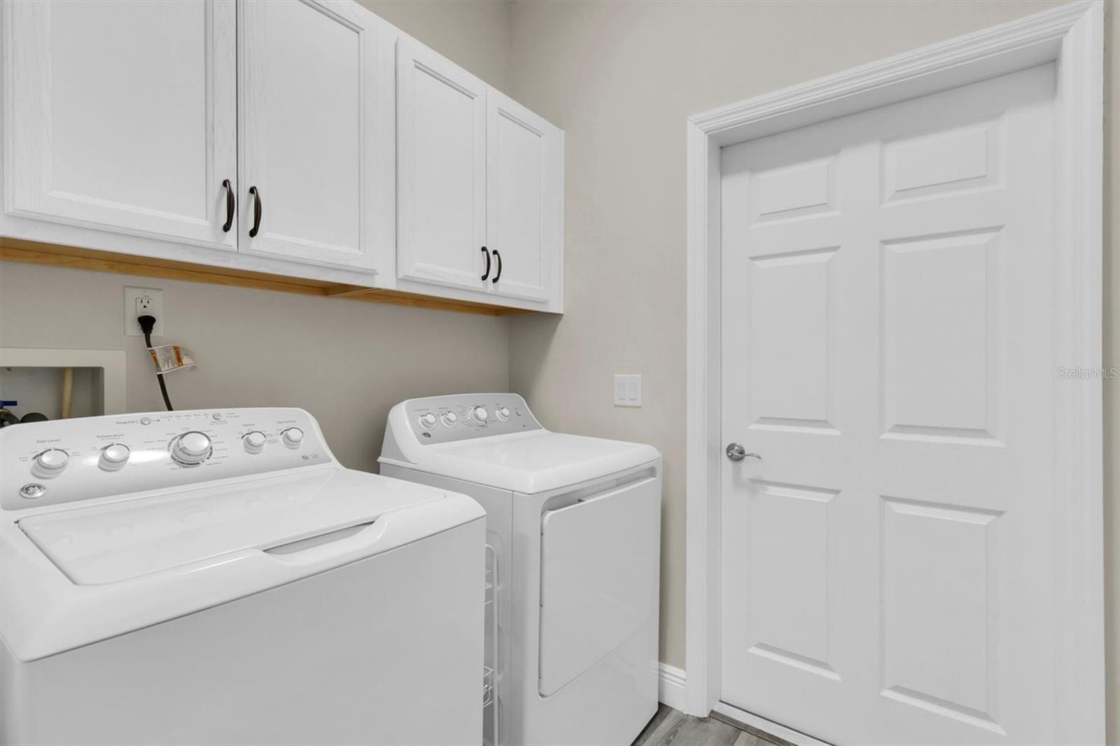 7715 DAWSON CREEK LN, NEW PORT RICHEY, FL, 34654