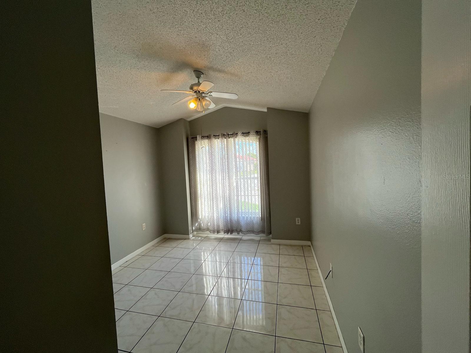 2405 CONDADO CT, KISSIMMEE, FL, 34743