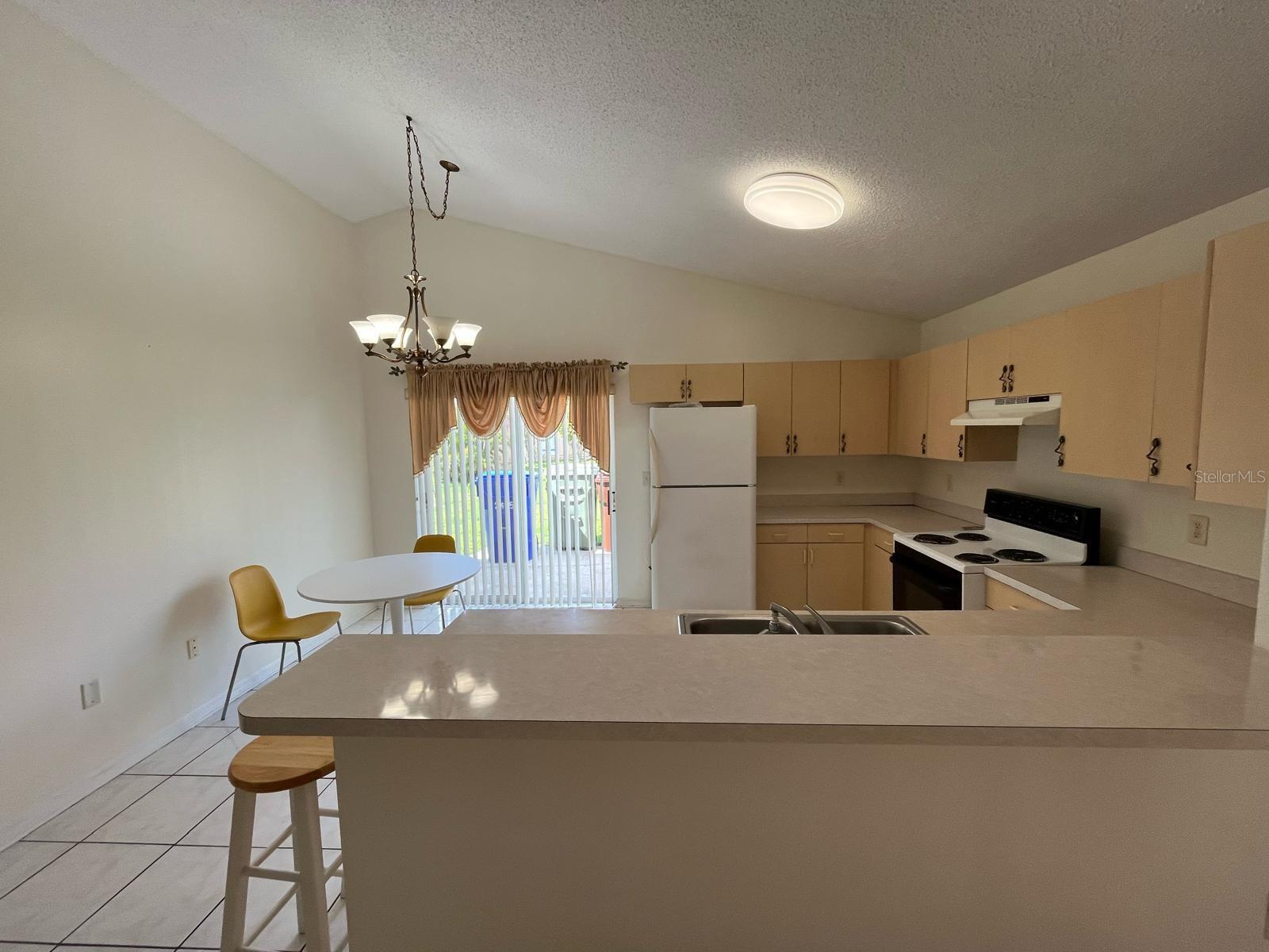 2405 CONDADO CT, KISSIMMEE, FL, 34743