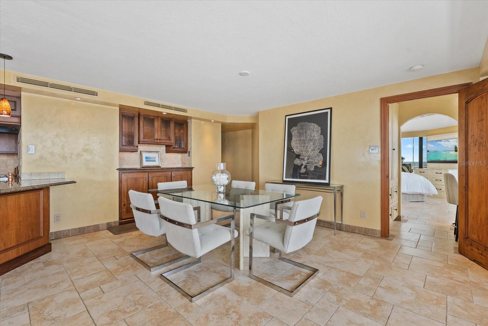 A4670756 Property Photo