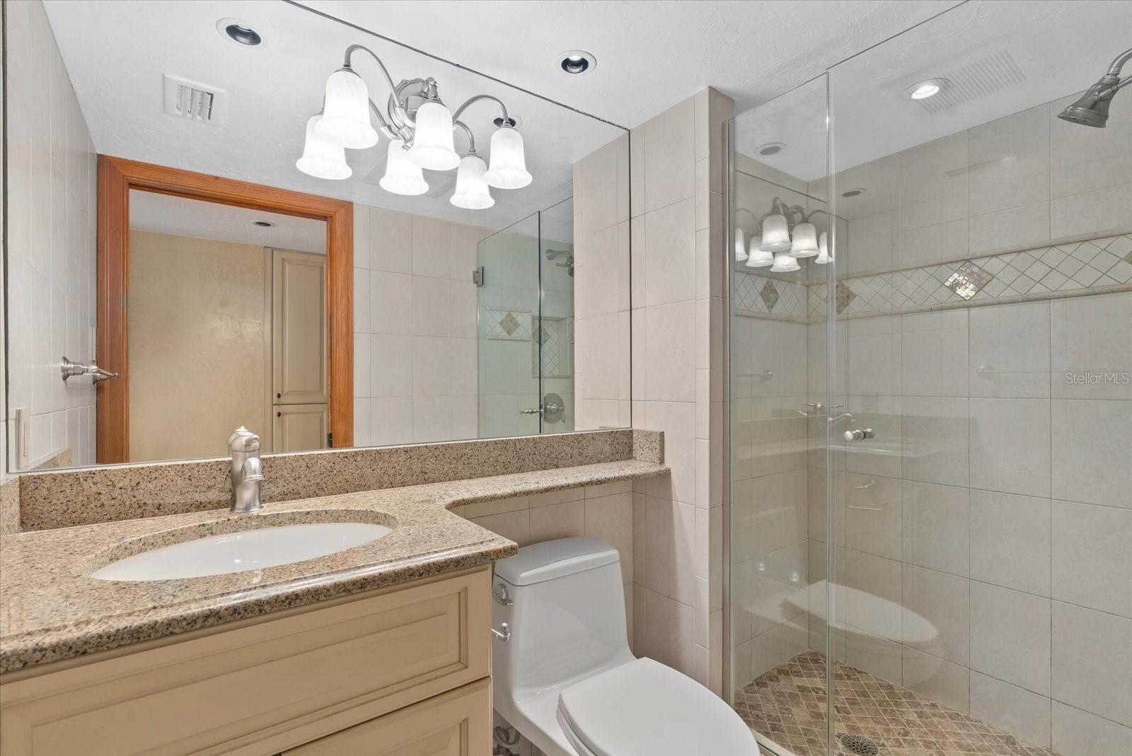 A4670756 Property Photo