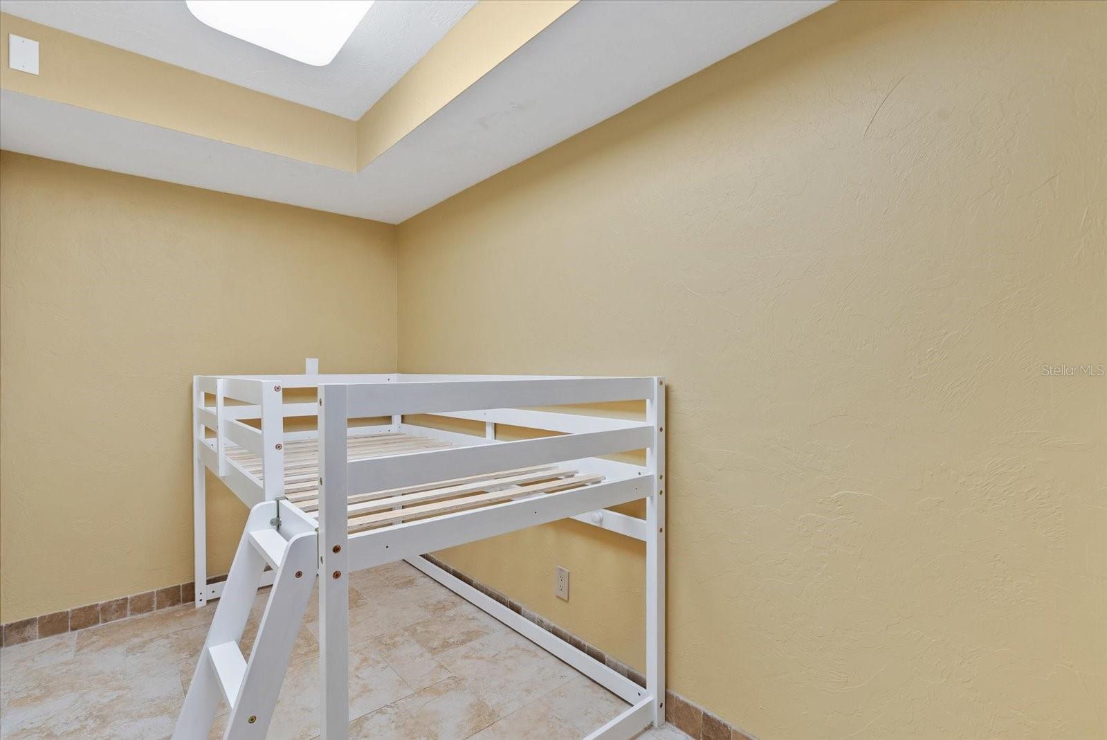 A4670756 Property Photo