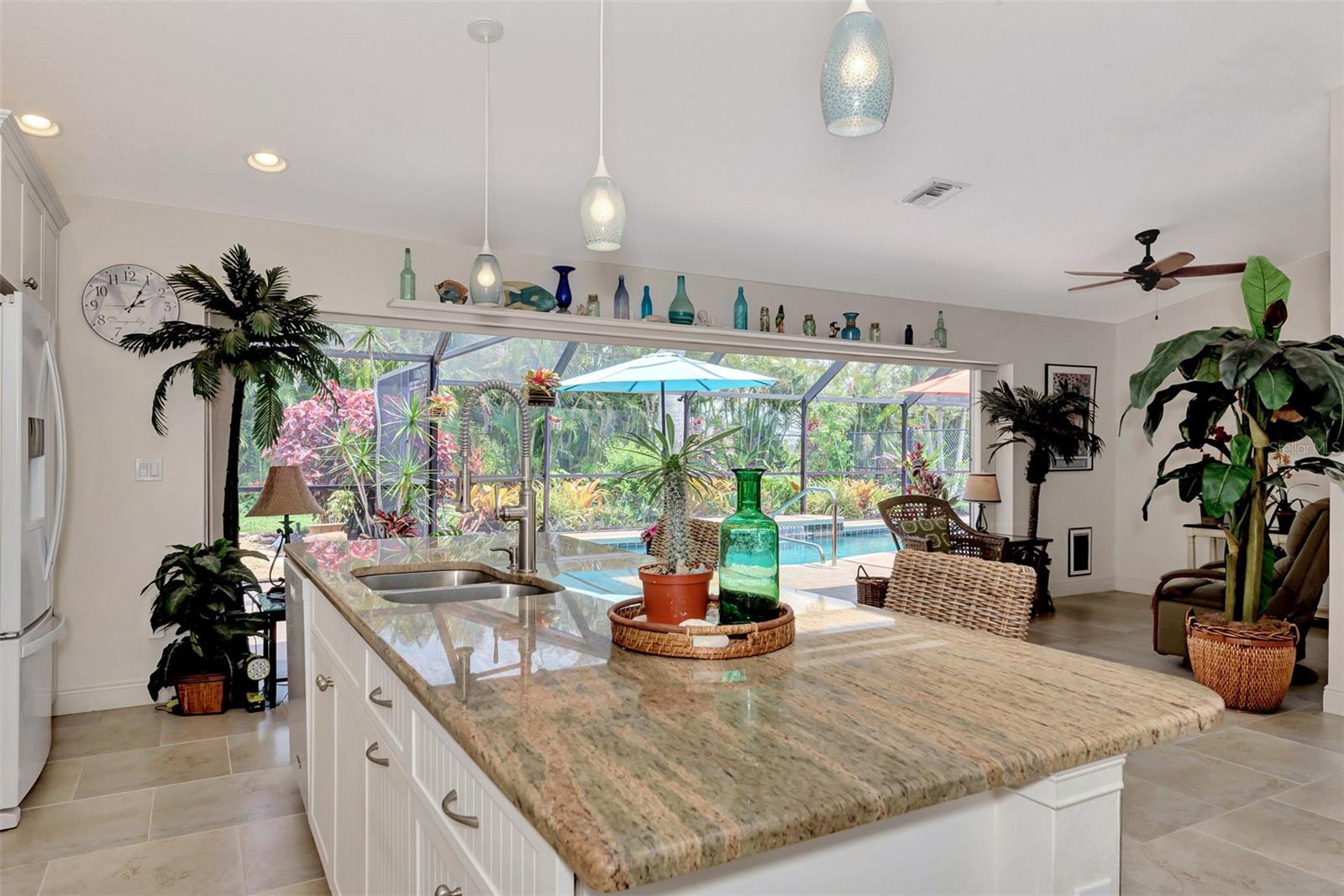 8170 CASA DE MEADOWS DR, ENGLEWOOD, FL, 34224