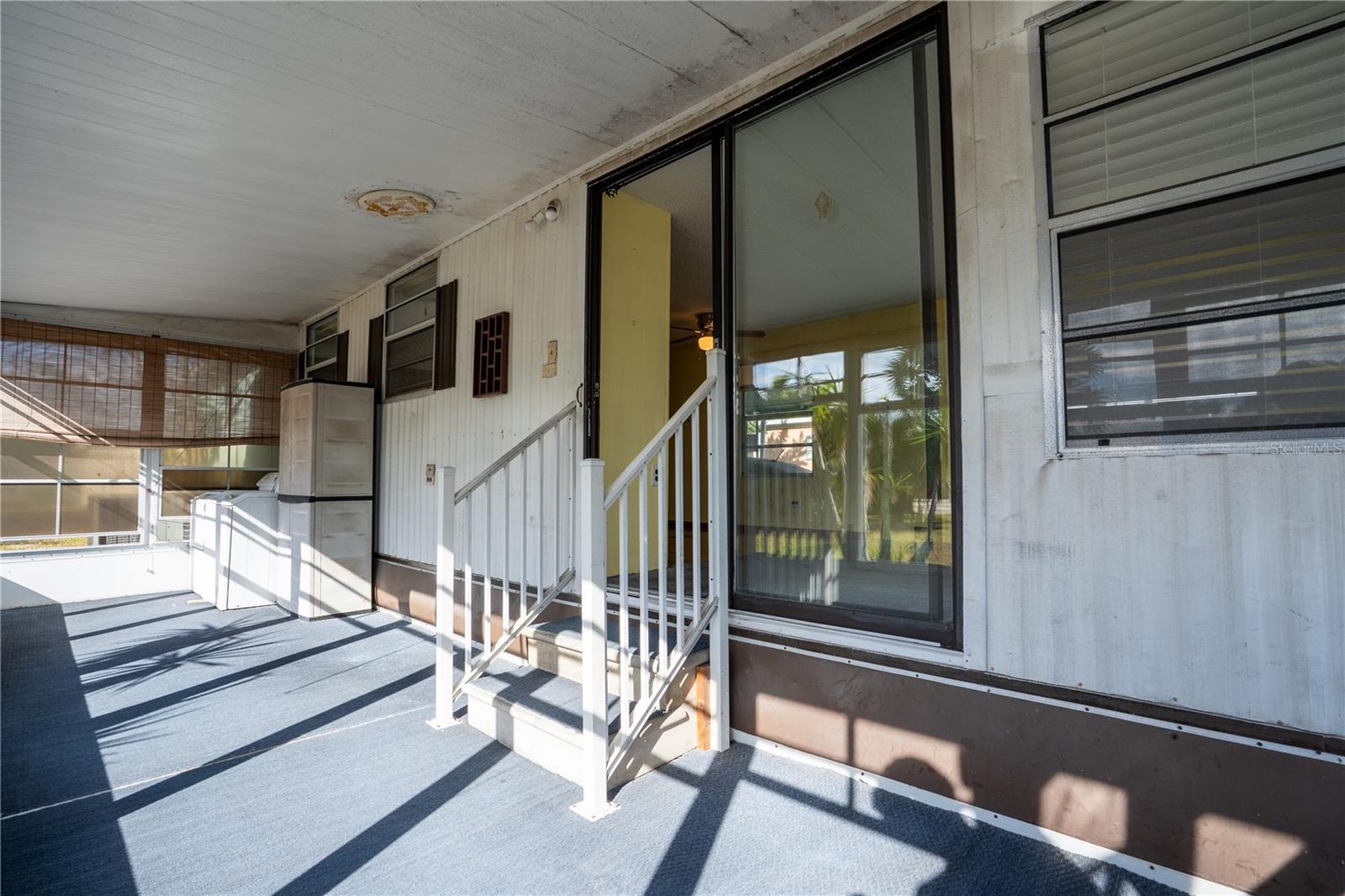 TB8444228 Property Photo